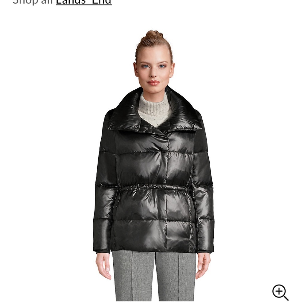 Wrap quilted down jacket